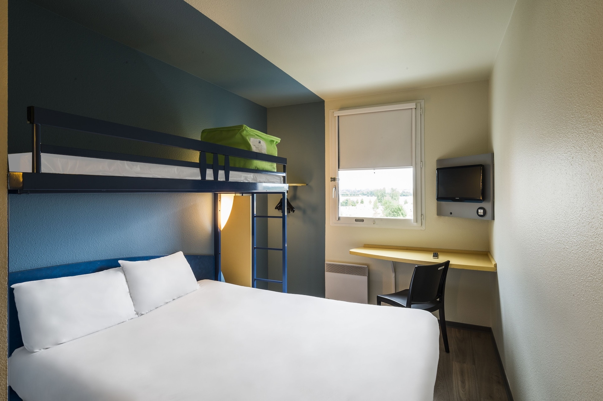 Was Kostet Parken Ibis Budget Mare Vallee Val D'europe www.travelgay.de