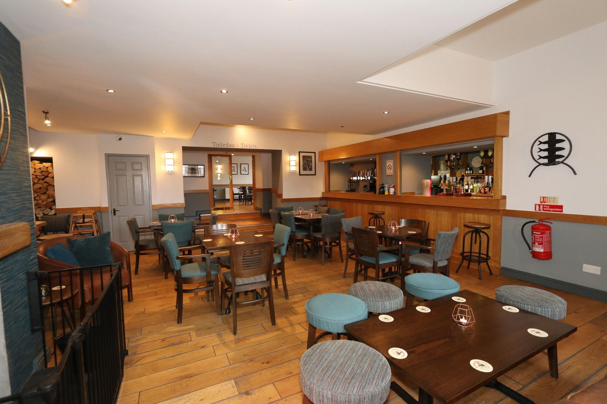 Nanhoron Arms Hotel, photo 96 of 102