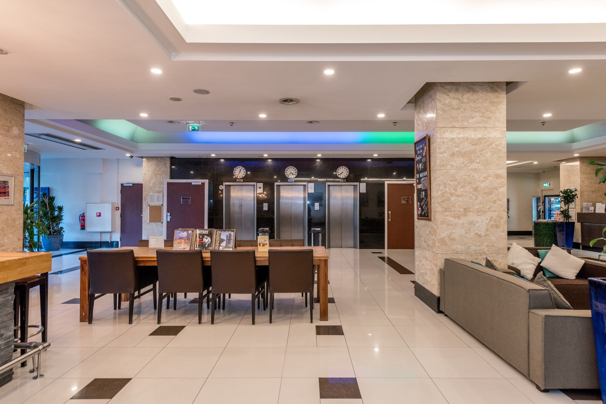 Xo Hotels Blue Tower, photo 7 of 27