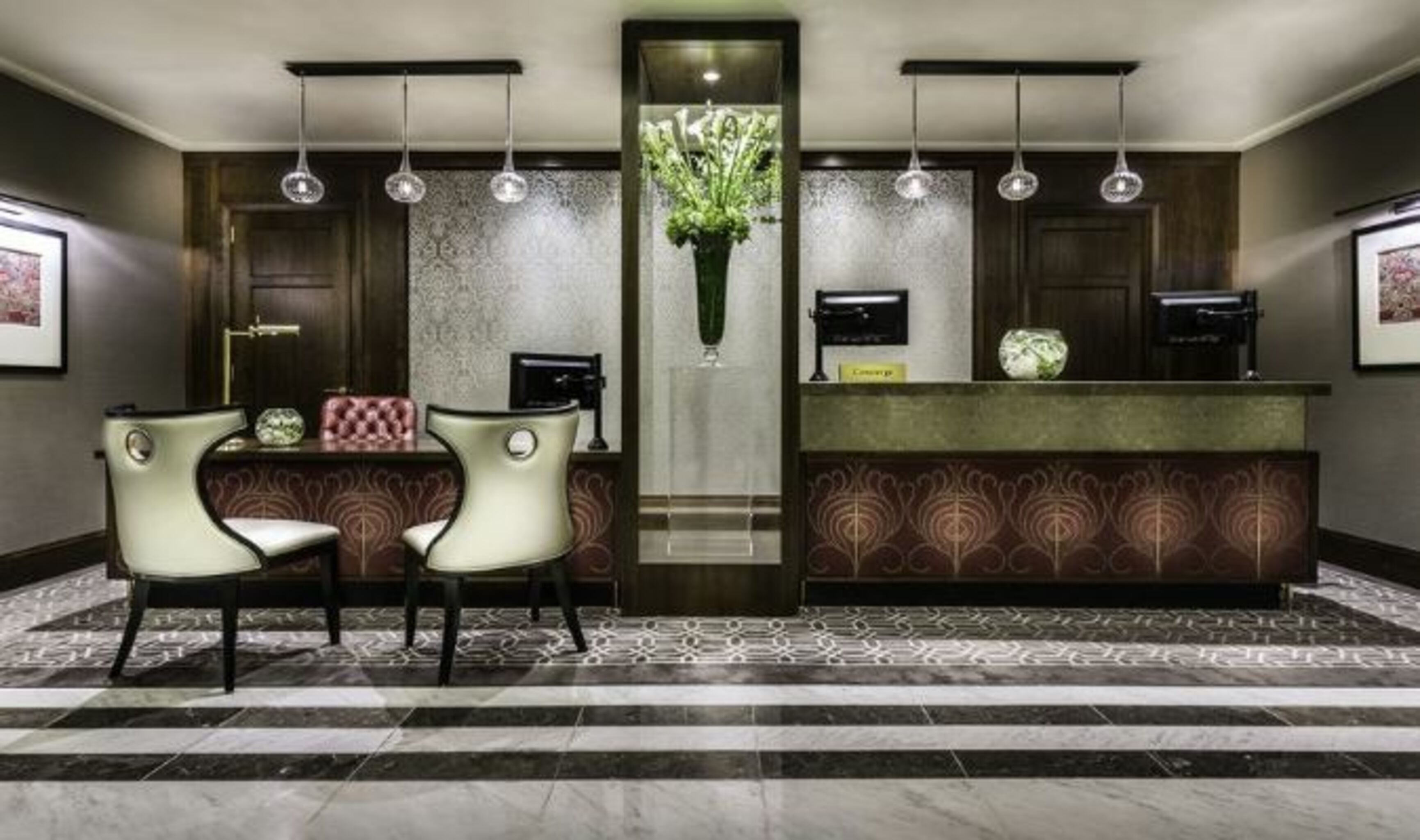 Taj 51 Buckingham Gate Suites and Residences, photo 2 of 42