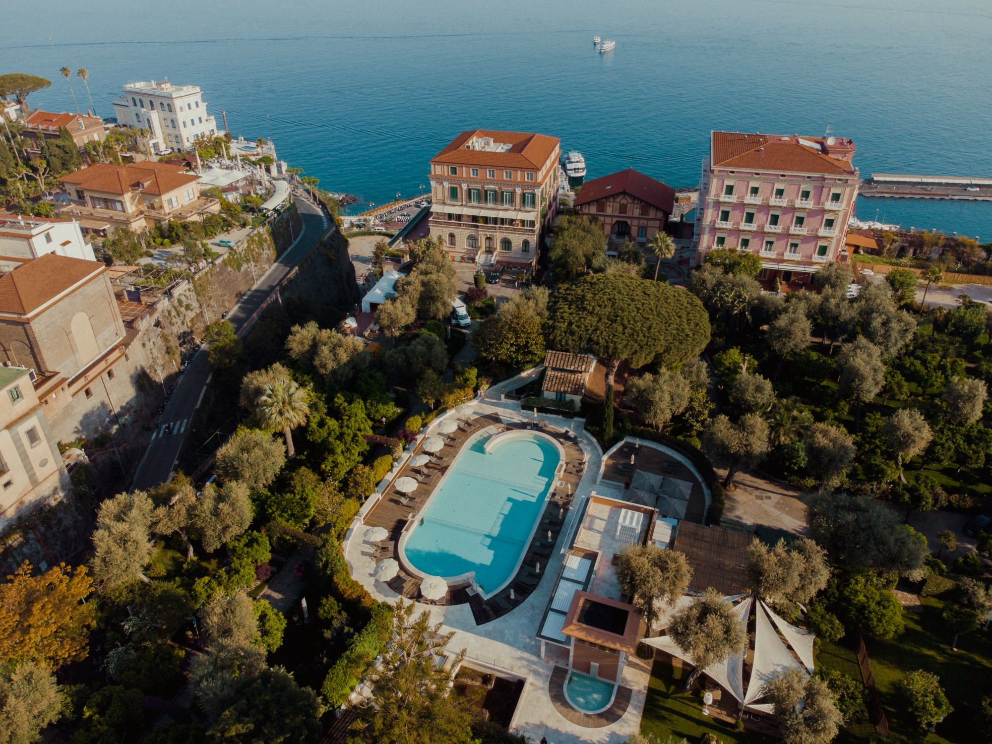 Grand Hotel Excelsior Vittoria Spa, photo 3 of 29
