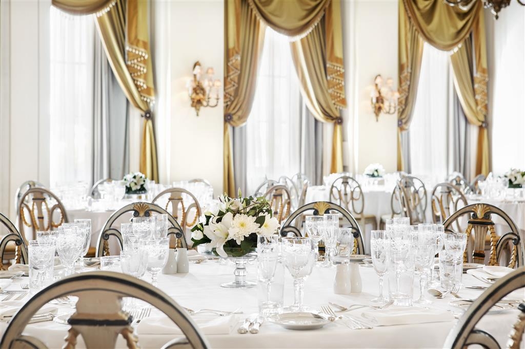 Grande Bretagne, A Luxury Collection Hotel, photo 2 of 199