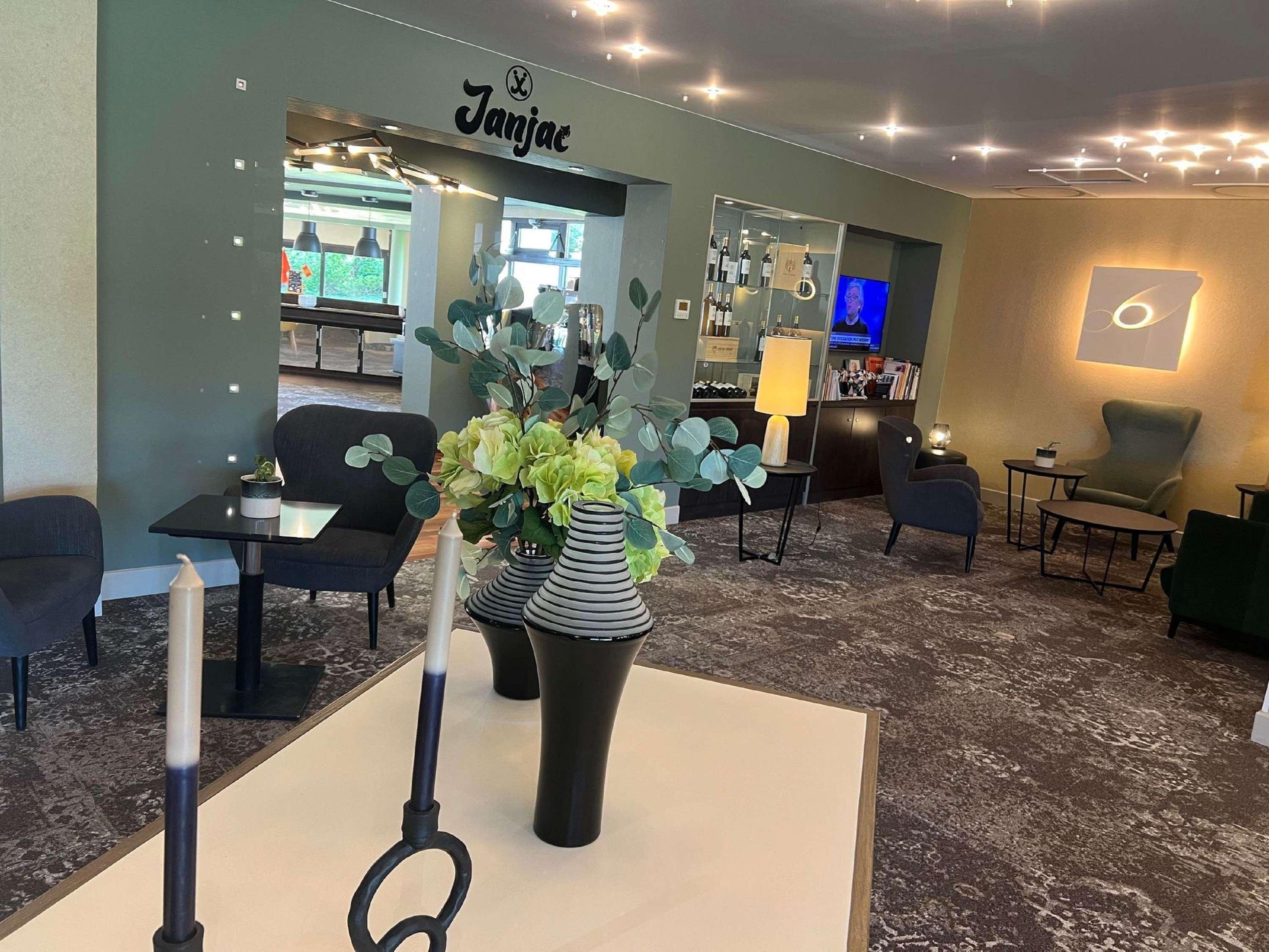 Novotel Bayeux, photo 54 of 192