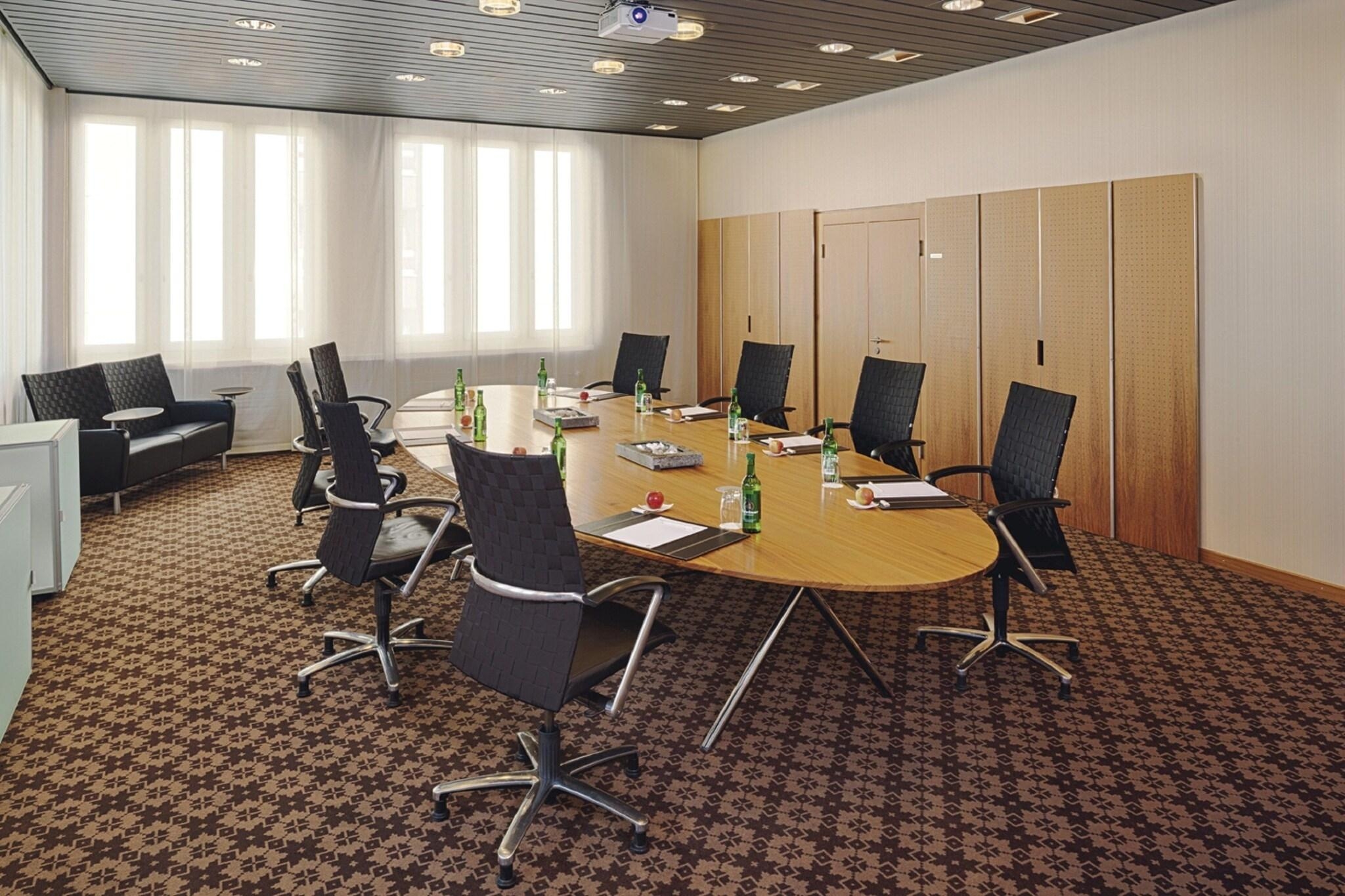Movenpick Hotel Zurich Airport, photo 102 of 107