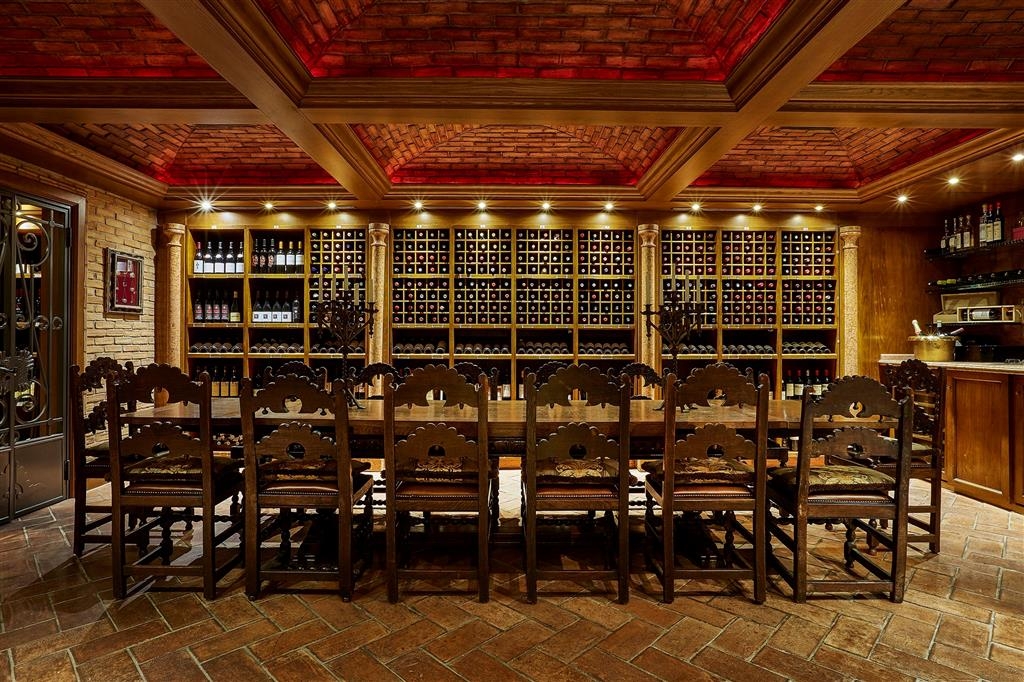 Grande Bretagne, A Luxury Collection Hotel, photo 147 of 199