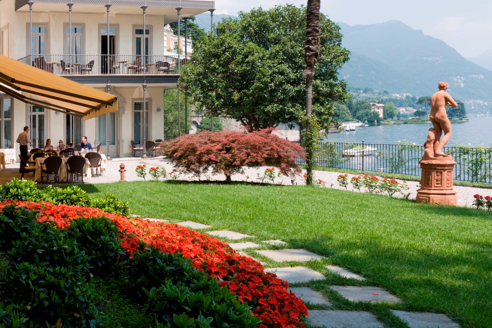 Villa Flori, photo 2 of 45