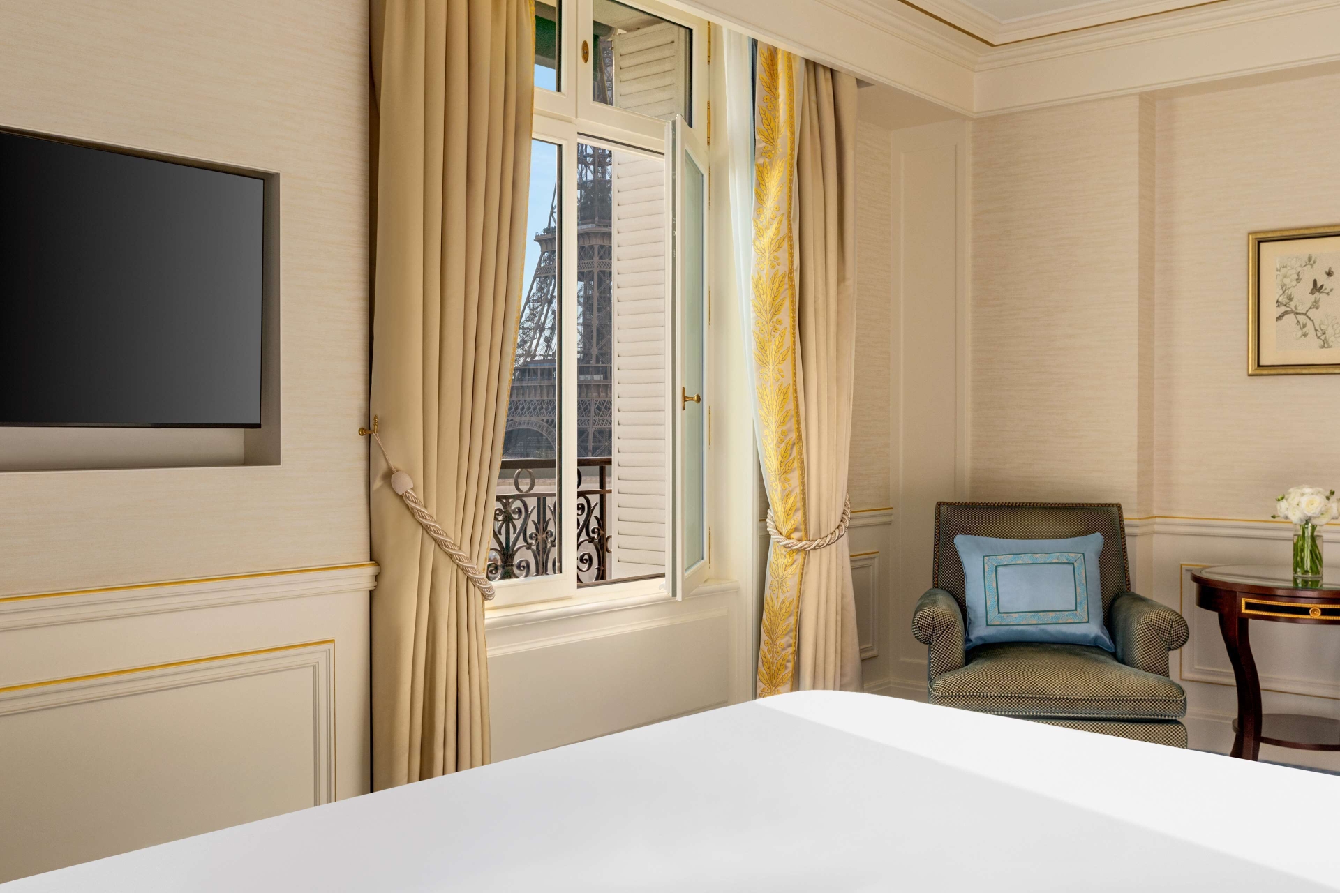 Shangri-La Hotel Paris, photo 88 of 192