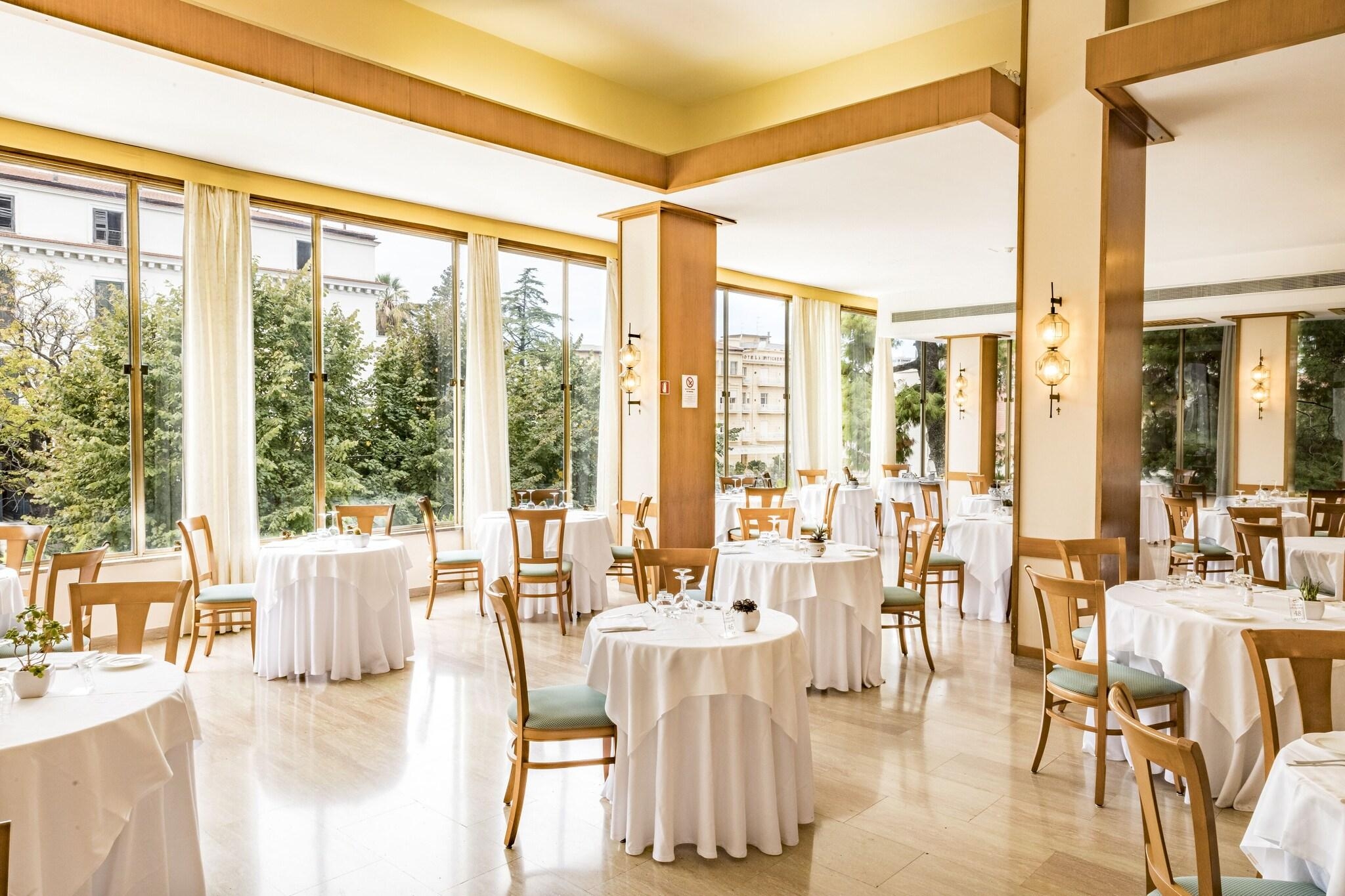 Grand Hotel Cesare Augusto, photo 15 of 25