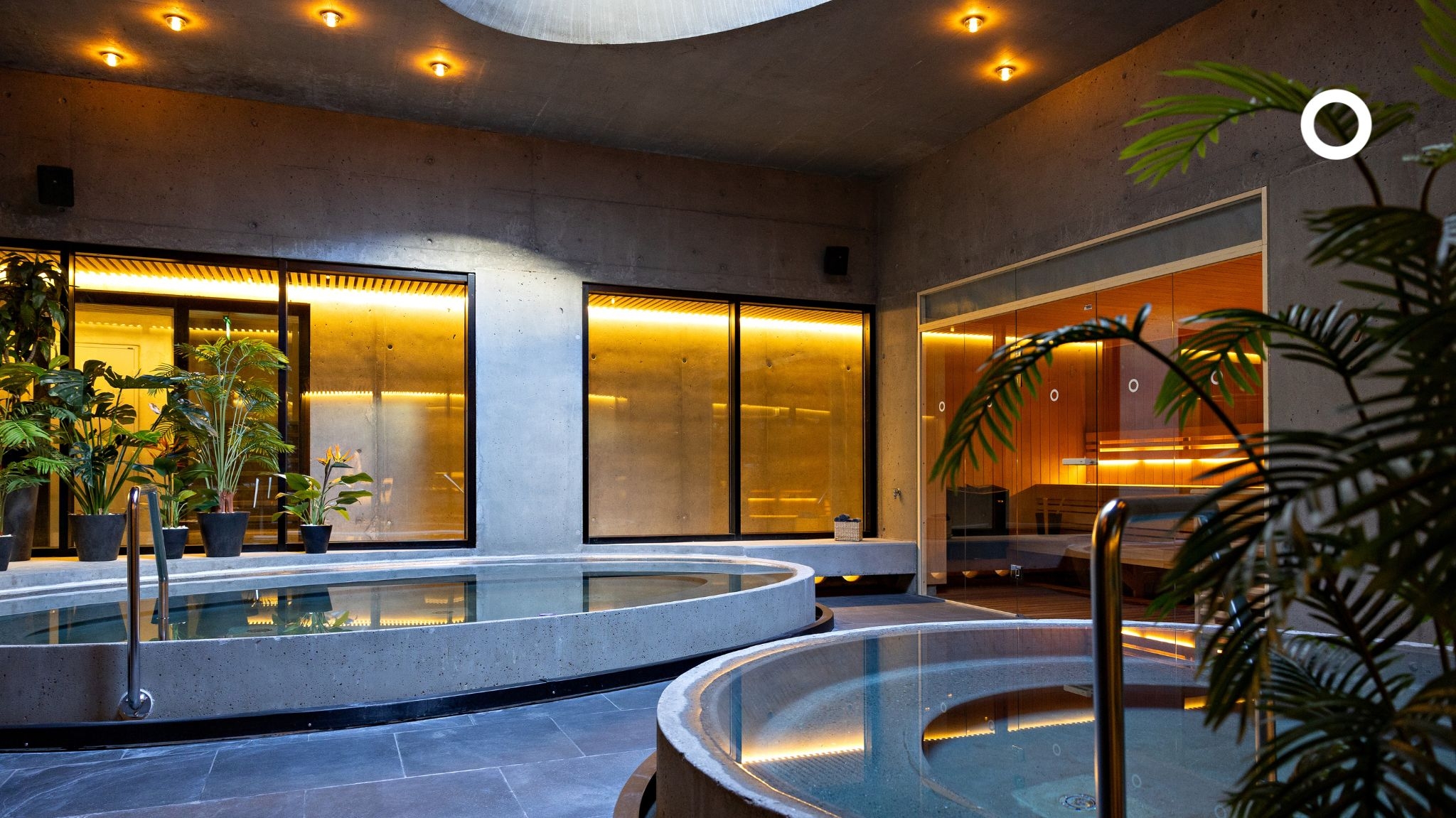 Grandi by Center Hotels, photo 13 of 28