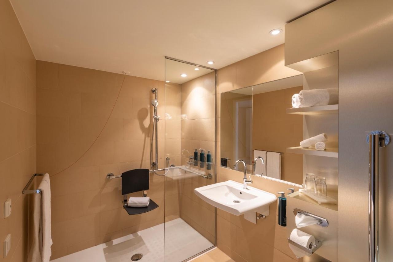 DoubleTree by Hilton Vienna Schonbrunn, photo 19 of 67