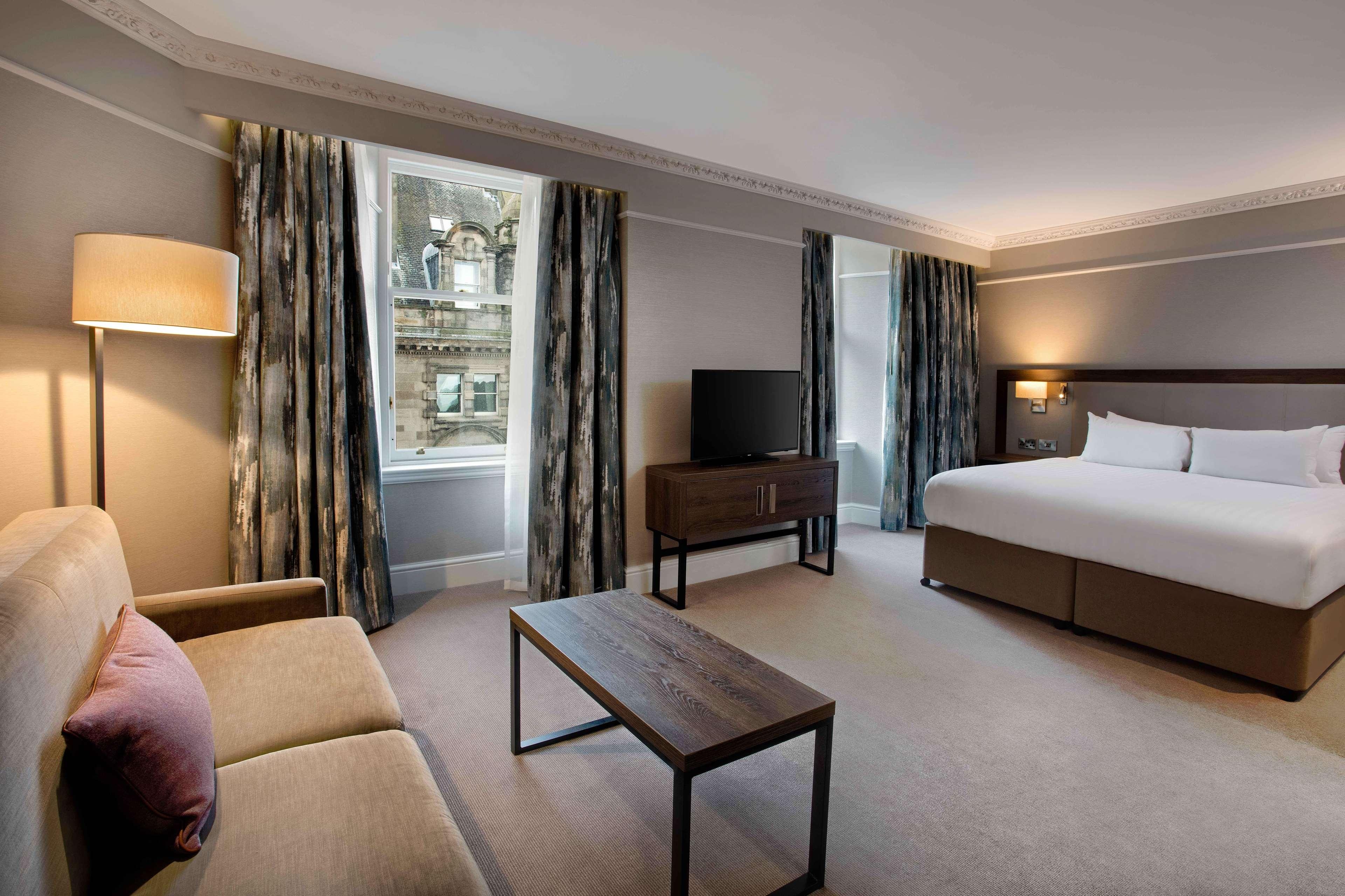 Hilton Edinburgh Carlton, photo 33 of 73