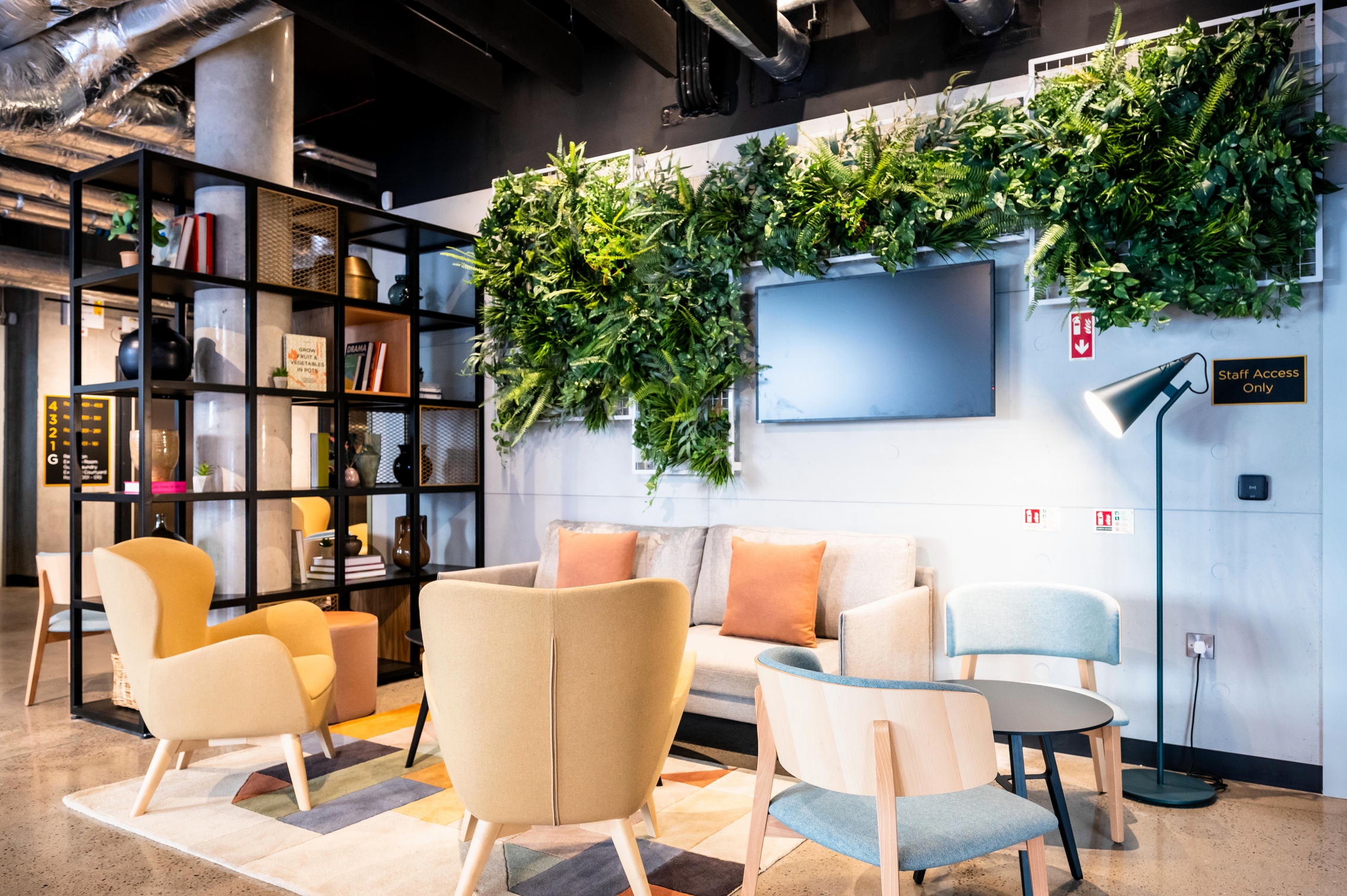Staycity Aparthotels Tivoli, photo 18 of 30