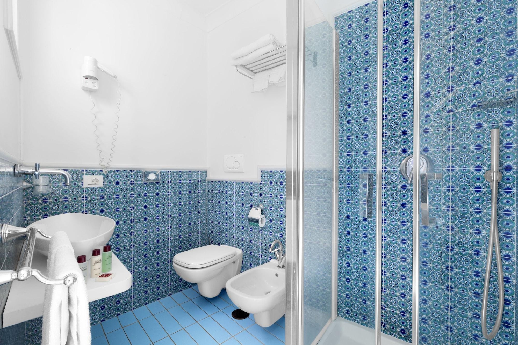 Hotel Bougainville, photo 53 of 82