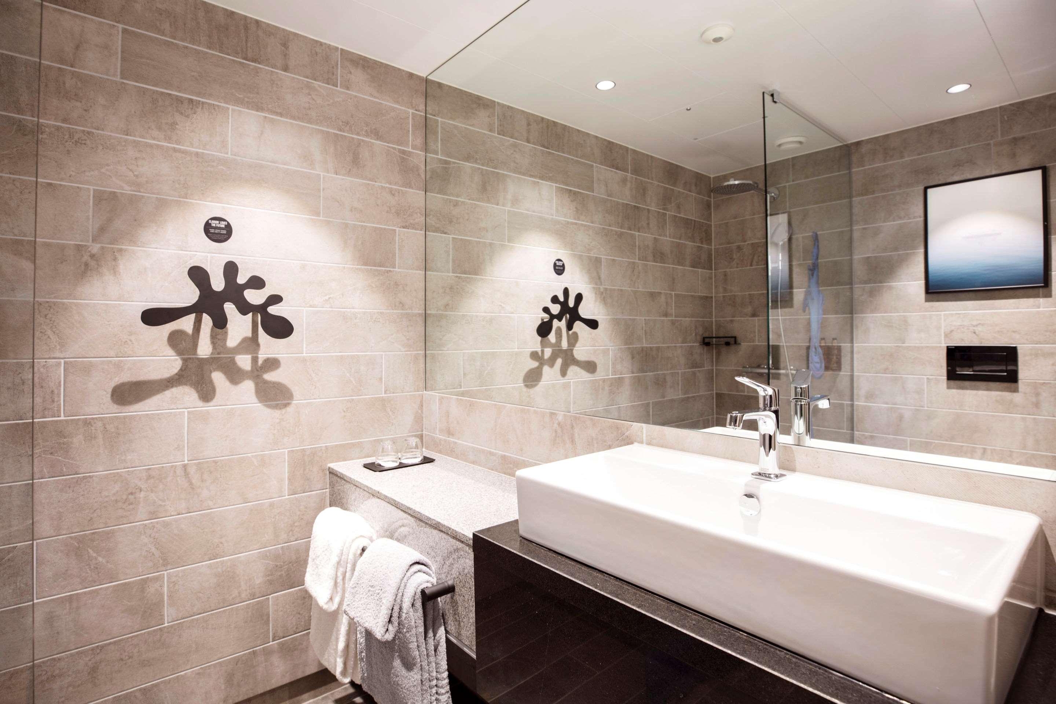 Clarion Hotel The Hub, photo 15 of 48