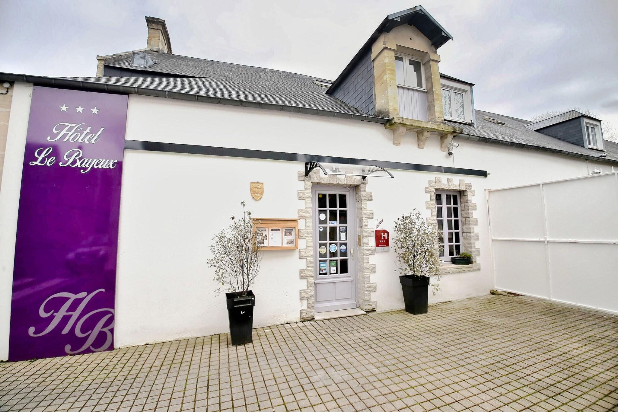 Hotel Le Bayeux, photo 14 of 75