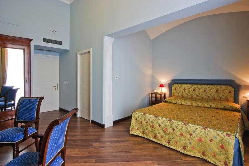 Decumani Hotel de Charme, photo 11 of 24