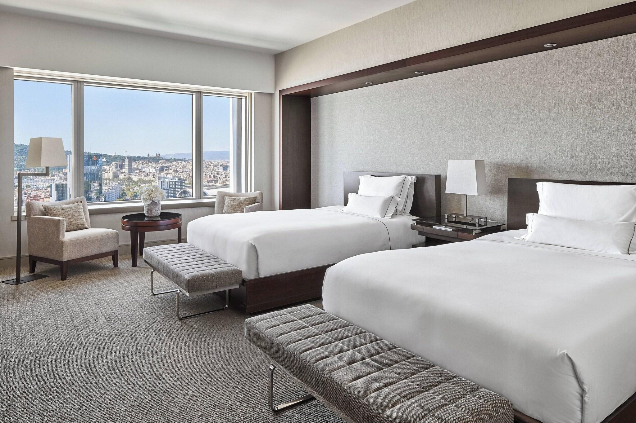 Hotel Arts, photo 170 of 199