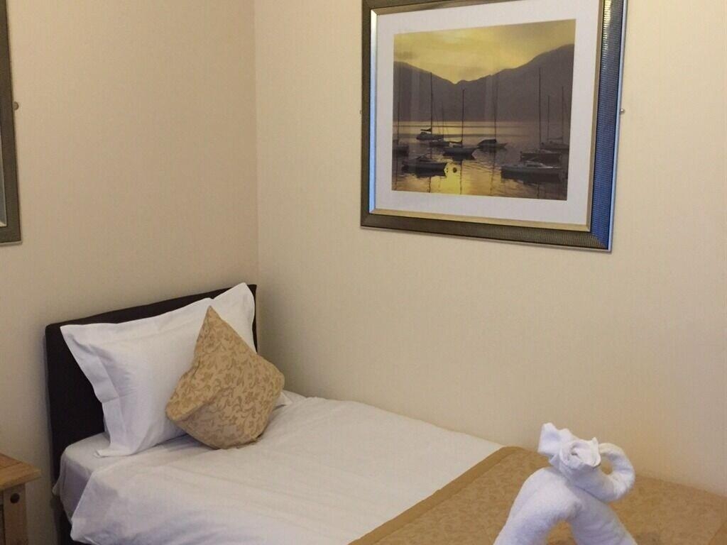 Waverley Guest House, photo 2 of 40