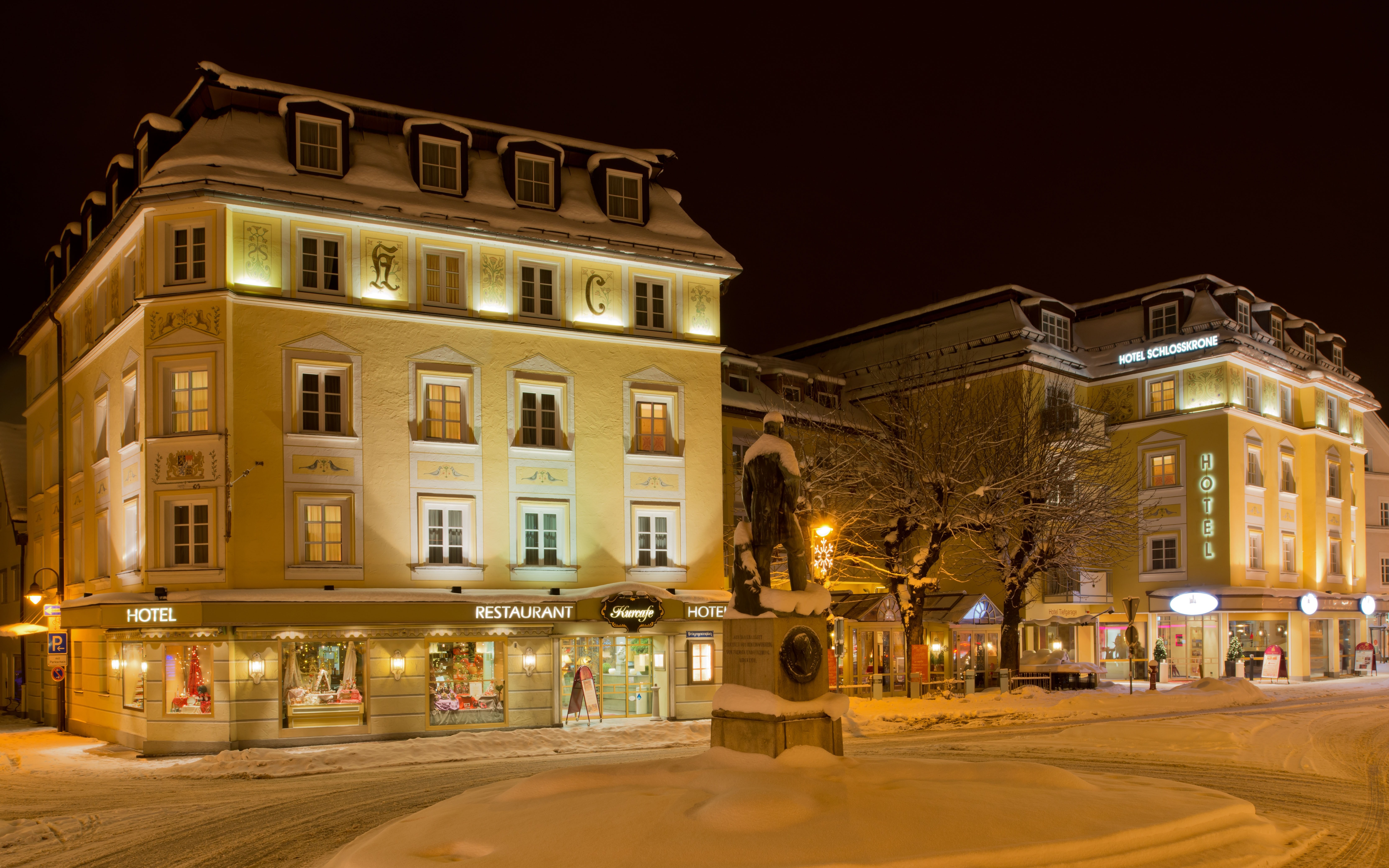 Schlosskrone, photo 1 of 21