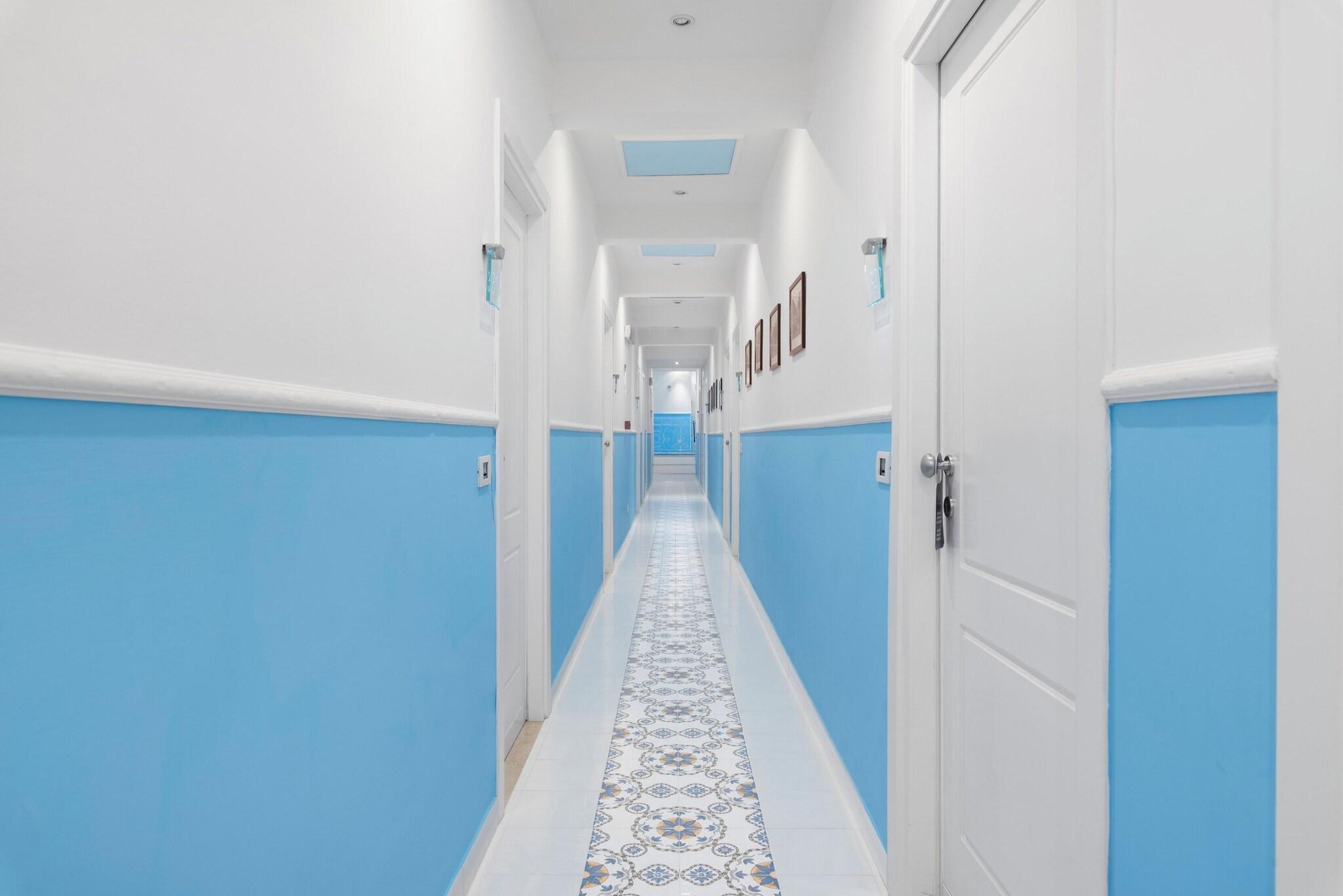 Hotel Bougainville, photo 17 of 82