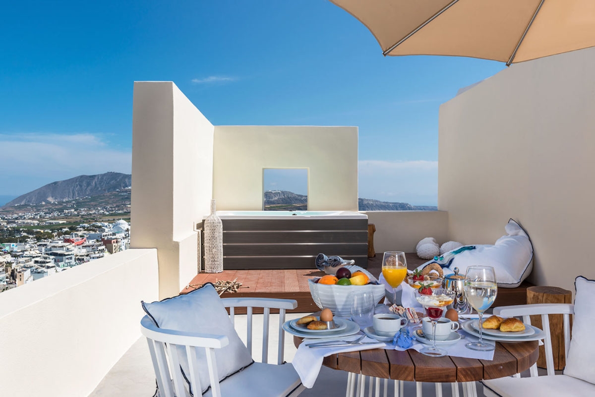 Mythical Blue Luxury Suites, photo 3 of 40