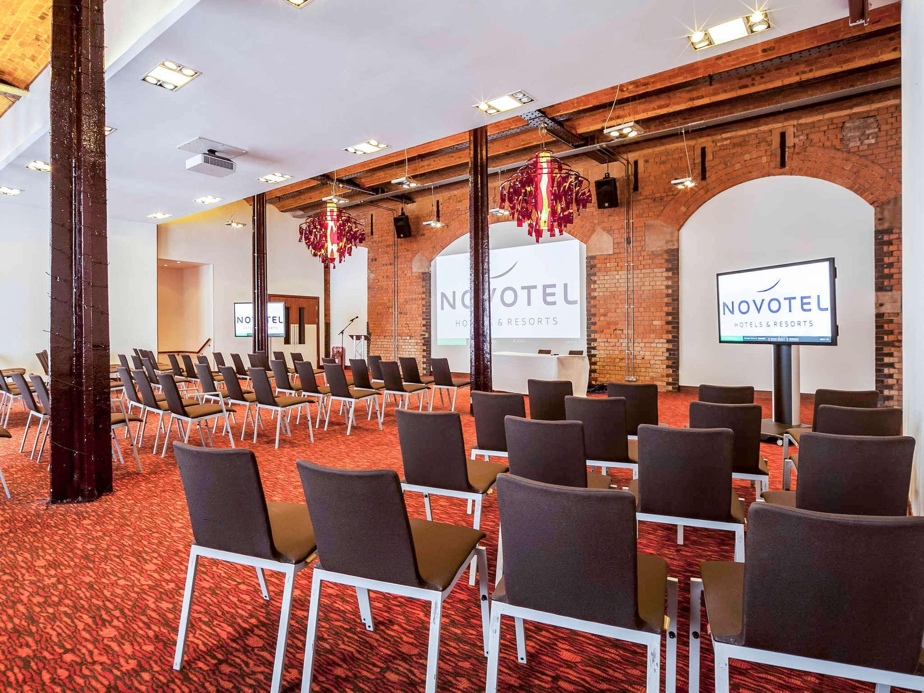 Novotel Cardiff Centre, photo 9 of 139