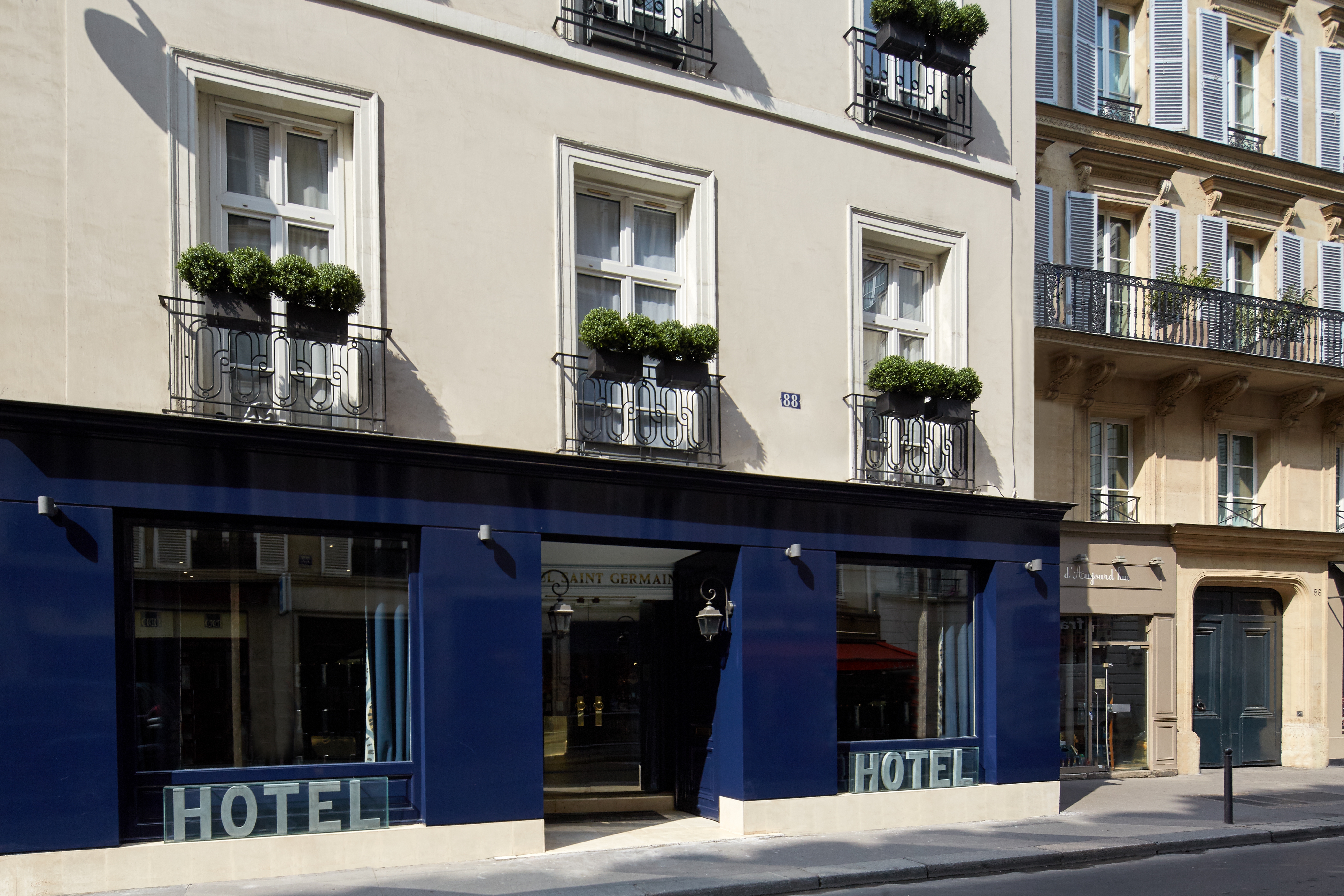 Saint Germain - Paris, photo 3 of 18